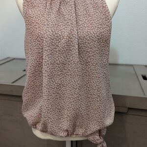 #355 - Women's Sleeveless Top in Pink